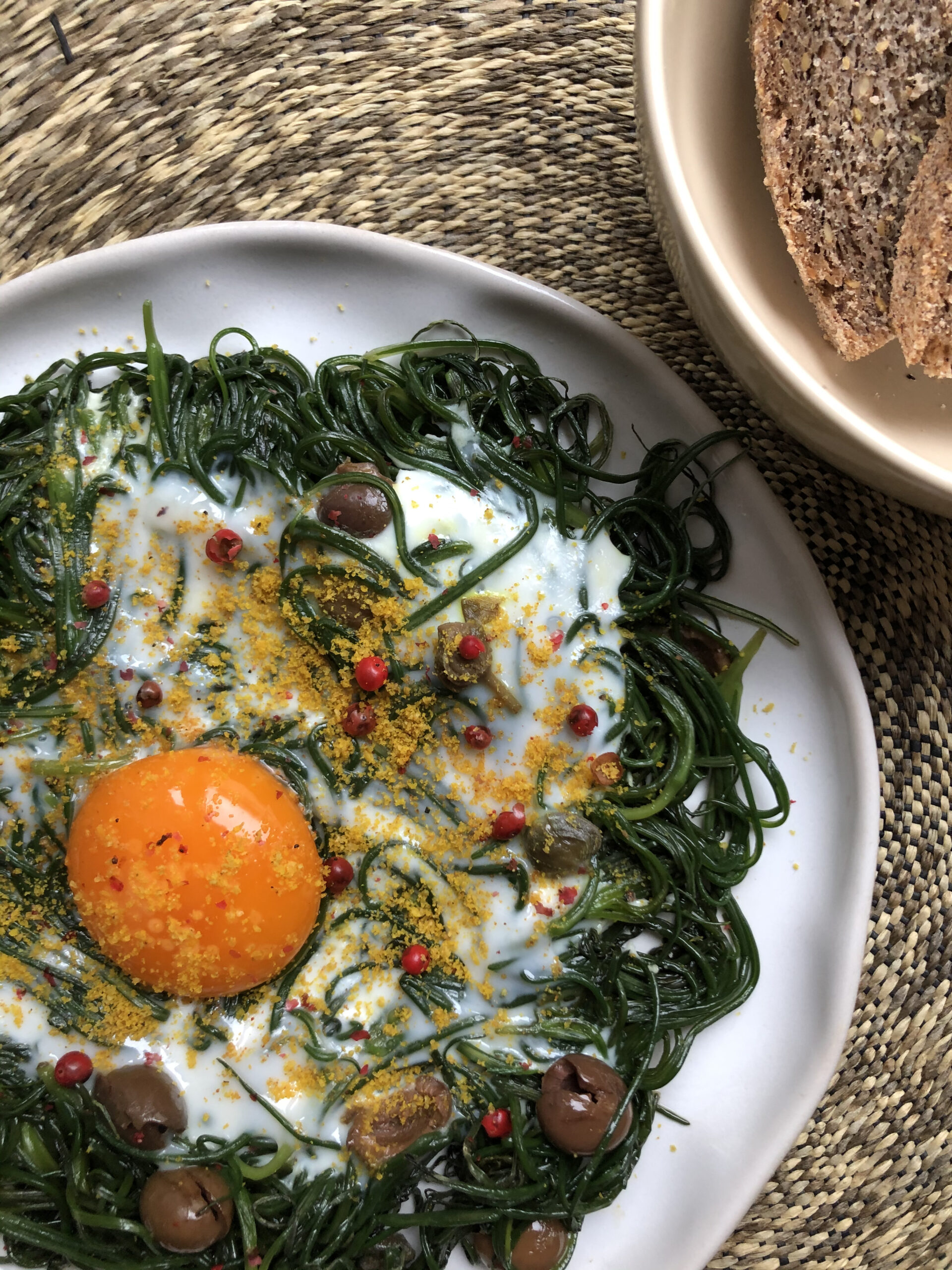 3 NIDO DI AGRETTI UOVA E PANE (4)