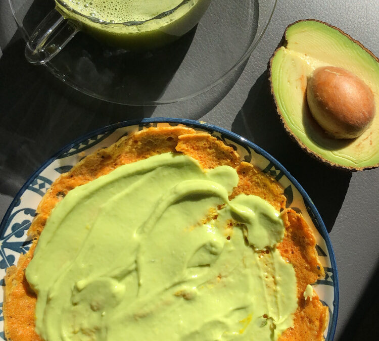 OMELETTE CON CREMA DI AVOCADO