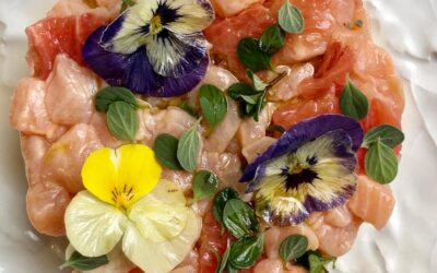 TARTARE DI SALMONE AL POMPELMO ROSA