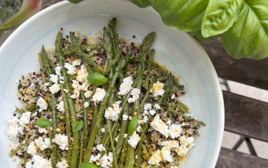 QUINOA BICOLOR CON ASPARAGI E FETA