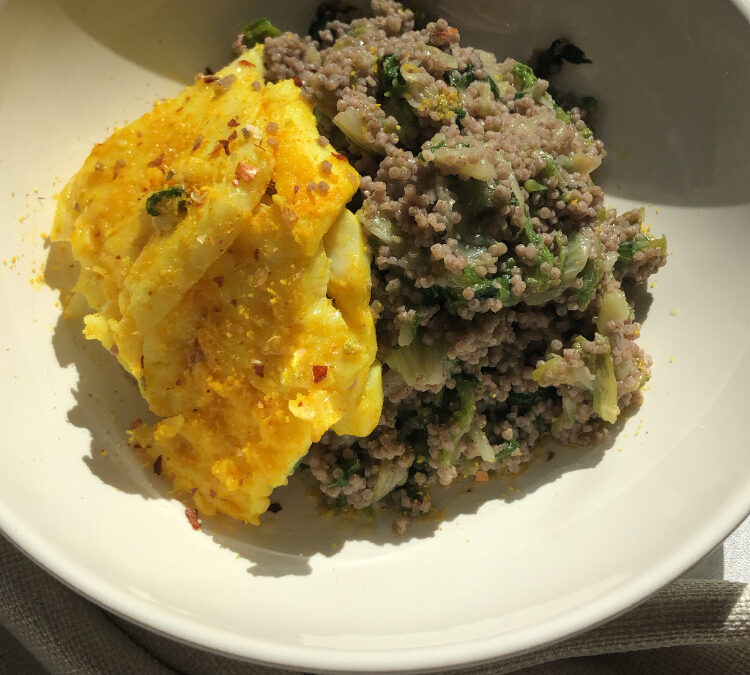 COUS COUS DI GRANO SARACENO CON SCAROLA E BACCALA’